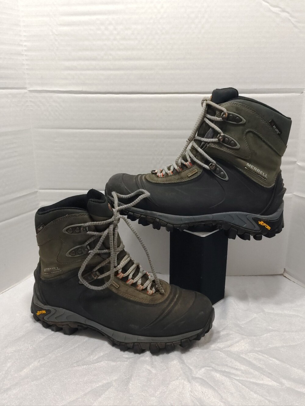 Merrell Continuum Thermo 6, Men # 9 US Insulated Winter Hiking Boots